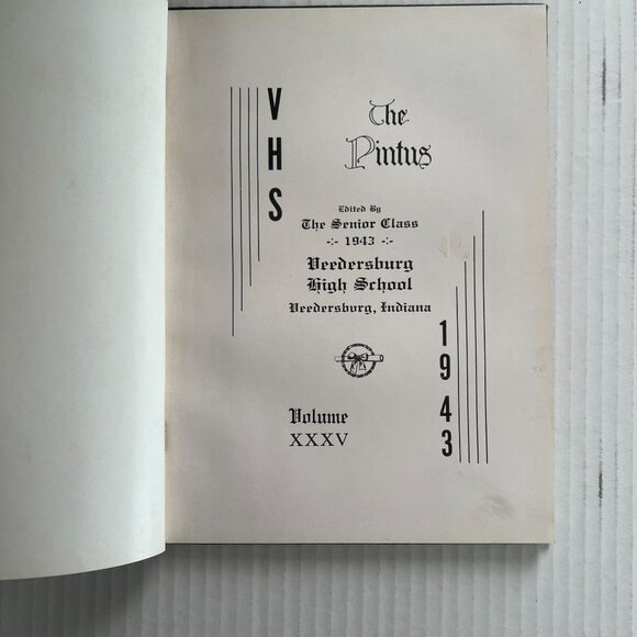 Hardcover 1943 The Pintus Veedersburg Indiana High School Yearbook signatures - Picture 3 of 5